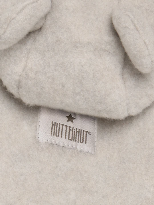HUTTEliHUT Jacket Ears Camel Melange – detal kaptura i wełnianego Wool Fleece