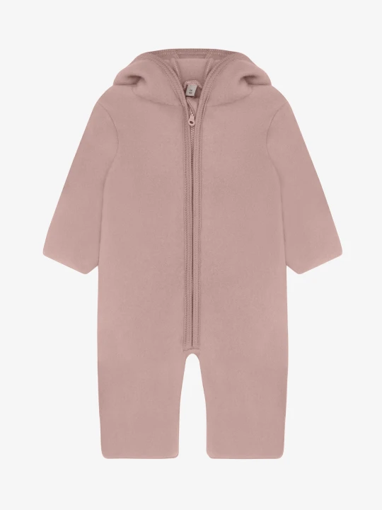 HUTTEliHUT Pram Suit Ears Wool Fleece Mahogany Rose – kombinezon niemowlęcy z wełny merino, widok z przodu