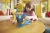 MAGNA-TILES Pet Playhouse podczas zabawy – magnetyczny domek dla zwierzątek