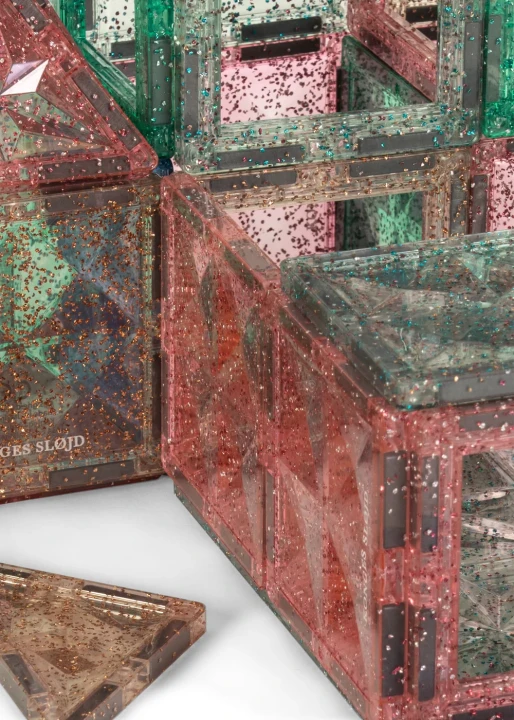 Konges Sløjd Piece by Piece Magnetic Build Glitter – brokatowa budowla