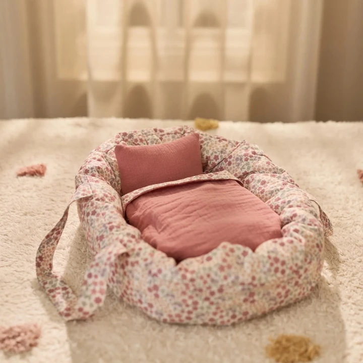 Little Dutch Doll’s Carrycot Pink łóżeczko podróżne w kwiaty