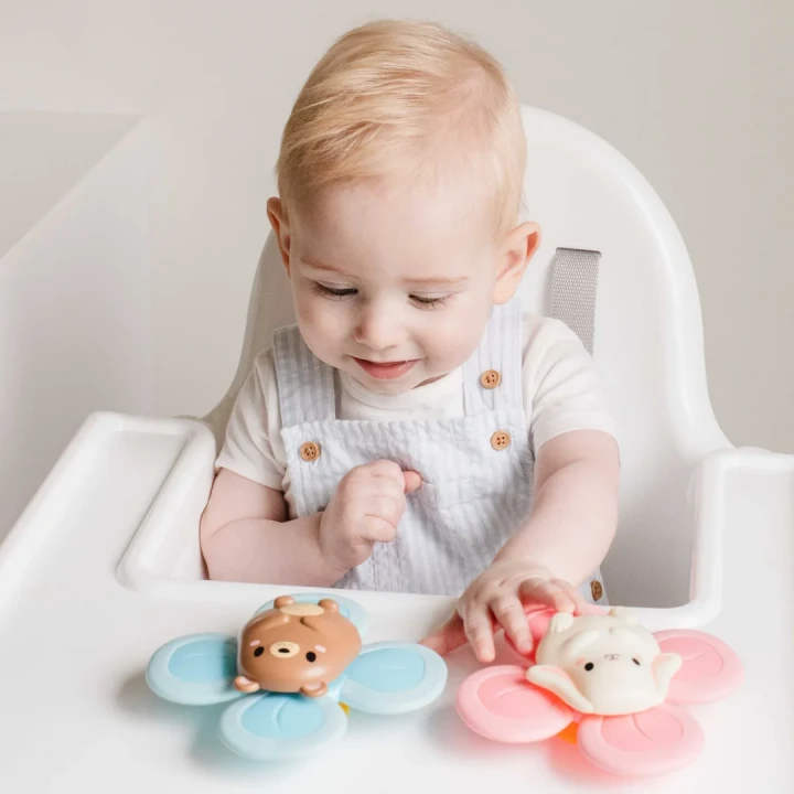 Tiger Tribe Sensory Spinner Bear i Bunny – zabawa na krzesełku do karmienia