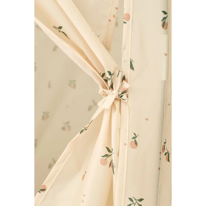 Liewood Oaks Peach Sea shell detal owocowego wzoru