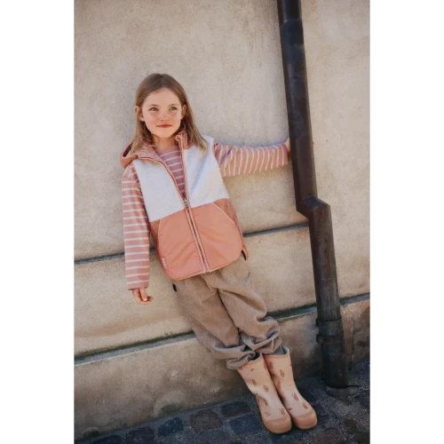 Liewood Tyler Pale Tuscany / Sandy Stripe pasiasty longsleeve w dziecięcej stylizacji
