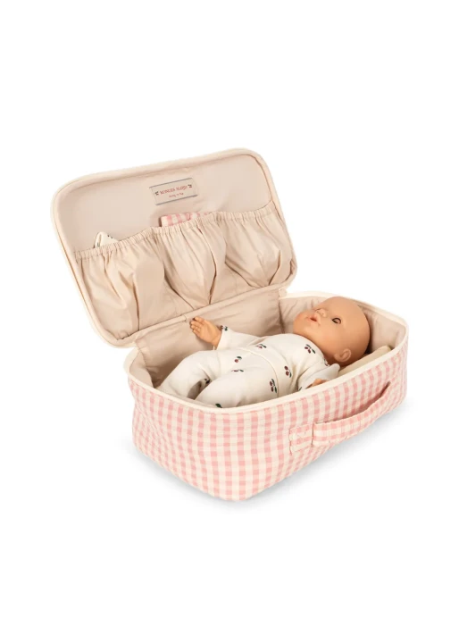Lalka bobas Konges Sløjd ułożona w walizce Baby Doll Nursery Suitcase Pink Check