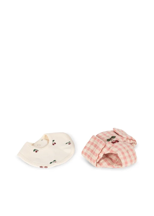 Śliniaczek i pieluszka dla lalki Baby Doll Nursery Suitcase Konges Sløjd