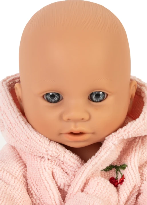 Isola Doll Bath Set Cherry – zbliżenie twarzy lalki