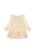 Konges Sløjd Bow Dress Parchment – widok sukienki od tyłu na białym tle.