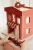 Konges Sløjd Wooden Fire Station – bok remizy i wóz strażacki