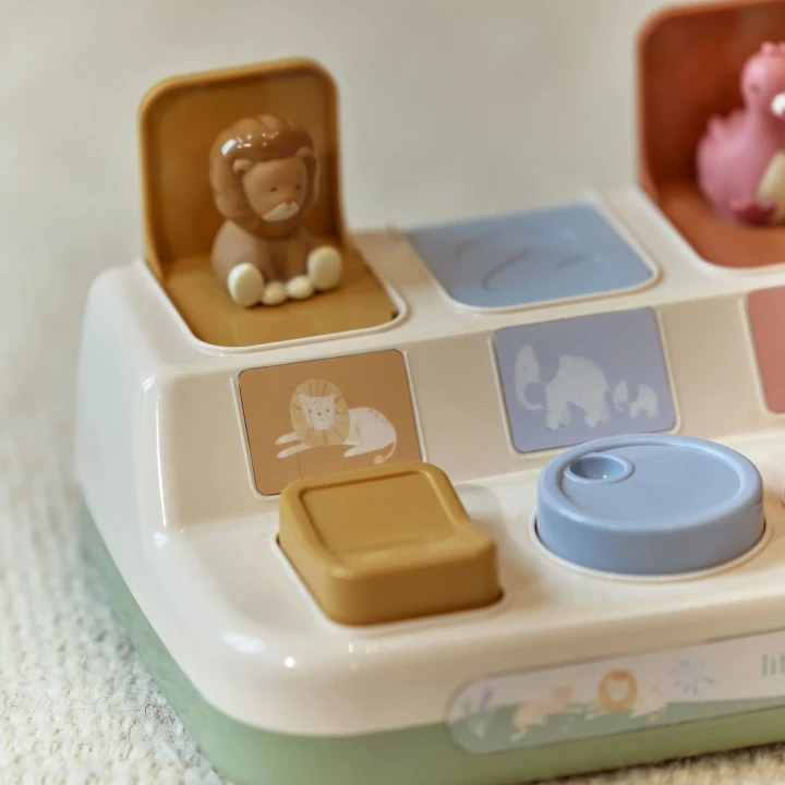 Little Dutch Pop Up Safari Animals Green – figurka lwa i elementy sterujące