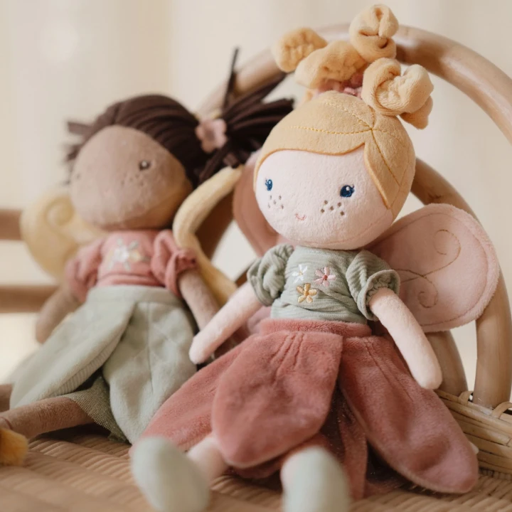 Little Dutch lalka wróżka Mila Fairy Garden – miękkie lalki na krześle