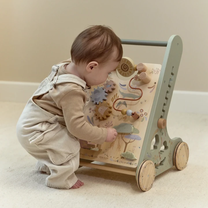 Little Dutch Activity Walker Green – zabawa panelem aktywności