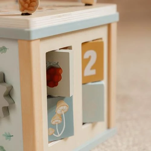 Little Dutch Activity Cube Blue Forest Friends – obracane elementy z ilustracjami