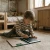 KidBook – tablet do rysowania podczas zabawy przy drewnianym stole