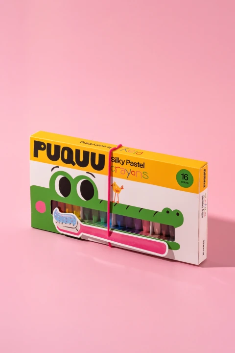 PUQUU Silky Pastel Crayons 16 kolorów - opakowanie na różowym tle