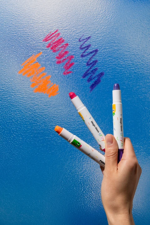 PUQUU Magic Glass Crayons - końcówki kredek i próbki kolorów