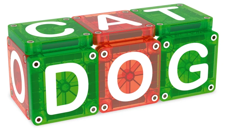 MAGNA-TILES microMAGS LEARN Letters – konstrukcja ze słowami CAT i DOG