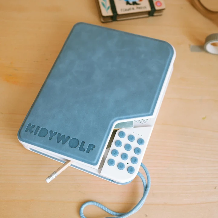 KIDYWOLF KIDYTREASURE Blue niebieska okładka i klawiatura