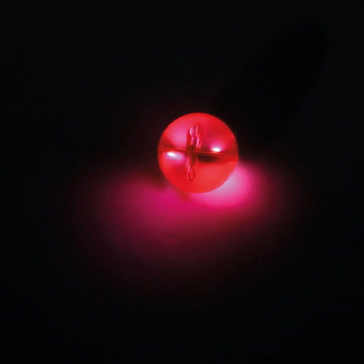 Magnetyczny tor kulkowy LED 100 el. – efekt świetlny podczas ruchu kulki.