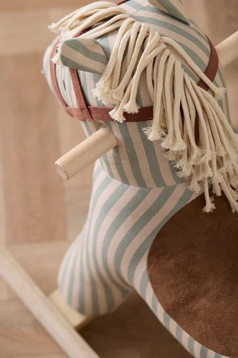 pol_pl_Kids-Concept-Kon-na-biegunach-Sam-AIDEN-35188_7.jpg
