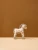 konik-do-ciagniecia-dotty-aiden-na-tle