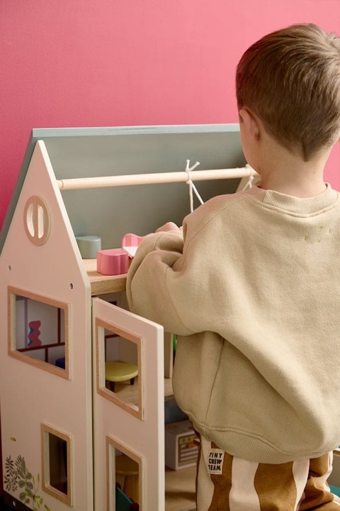 Kid's Concept AIDEN domek dla lalek – zabawa dziecka