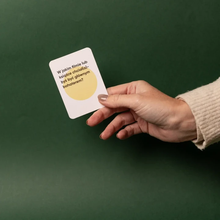 O-nas---Gra-w-szczerosc--And-We-Talk (2).webp