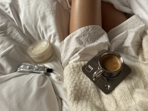 silent-vanilla-krem-do-rak-aranzacja