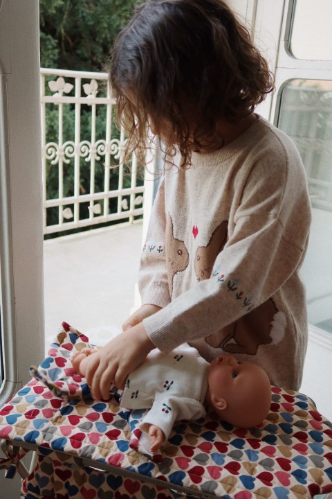 lalka-elli-31-5-cm-detal-3