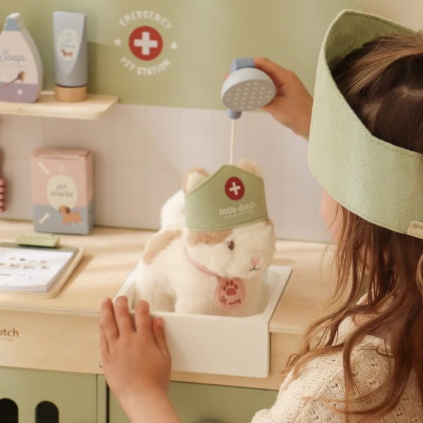 Little Dutch gabinet weterynarza FSC zabawa drewniana klinika dla zwierzat