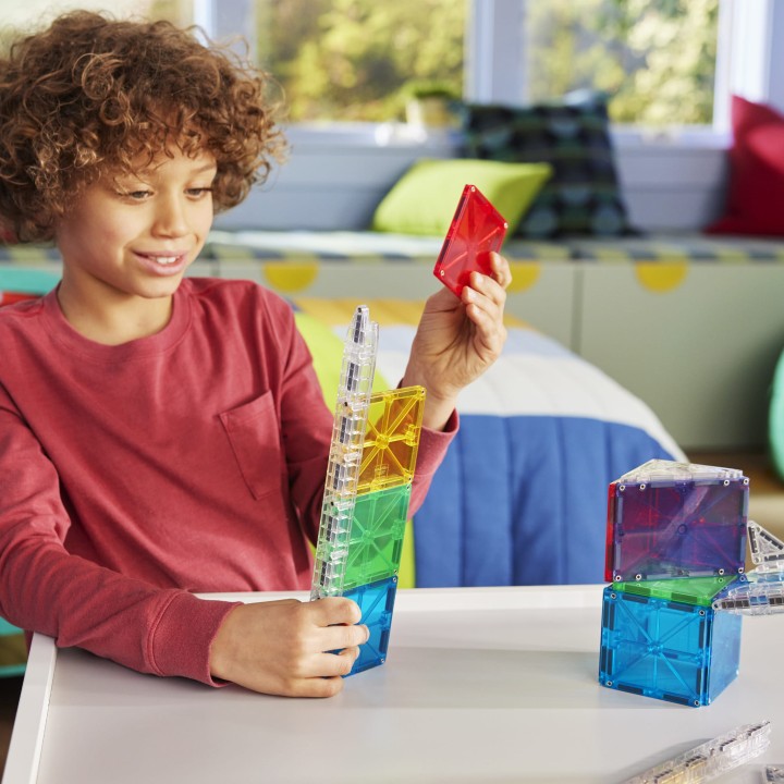 klocki magnetyczne rail racers budowanie toru