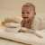pileczka-sensoryczna-newborn-naturals-dziecko