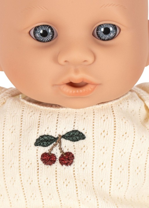 Lalka bobas Konges Sløjd Bobo – detal twarzy