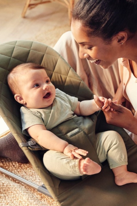 pol_pl_BABYBJORN-lezaczek-BLISS-Woven-Ciemnozielony-32899_7.jpg