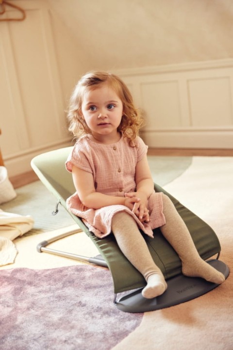 pol_pl_BABYBJORN-lezaczek-BLISS-Woven-Ciemnozielony-32899_5.jpg