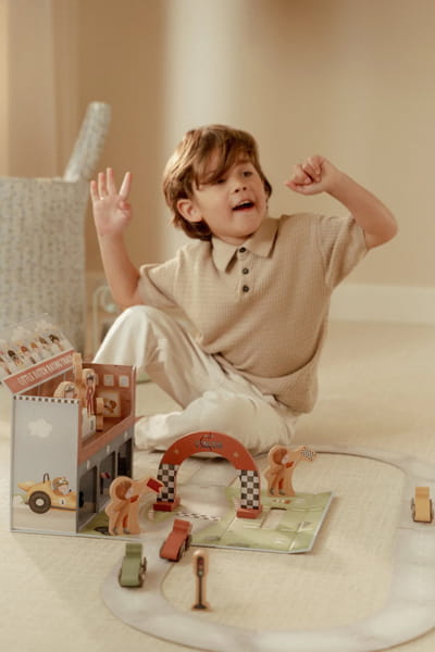 przenosny-tor-wyscigowy-fsc-zabawa-1