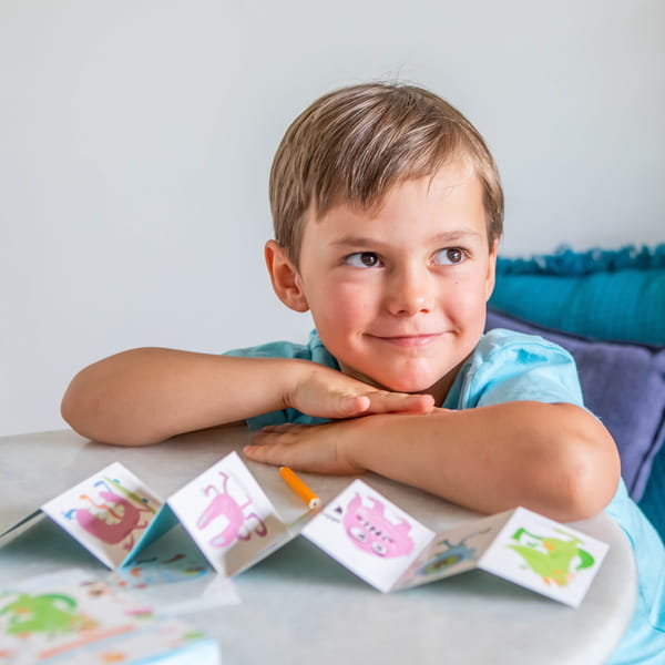 Błyszczący efekt folii transferowej w zestawie Tiger Tribe Wesołe Potworki