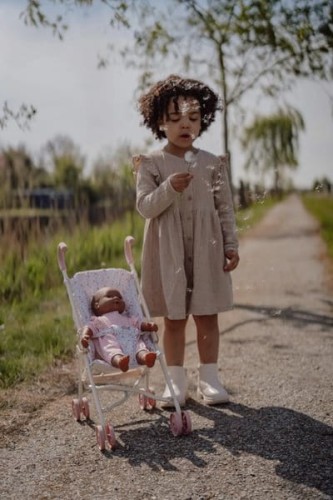 wozek-dla-lalek-zabawa