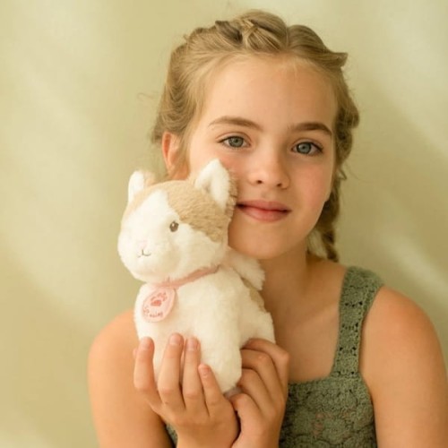 kot-marley-w-torbie-przytulanie