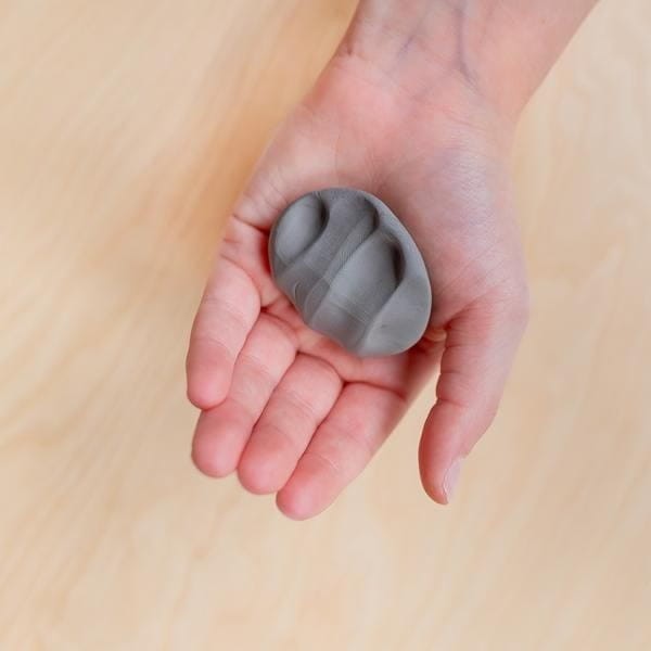 Ugniatanie i modelowanie piankoliny Tiger Tribe.