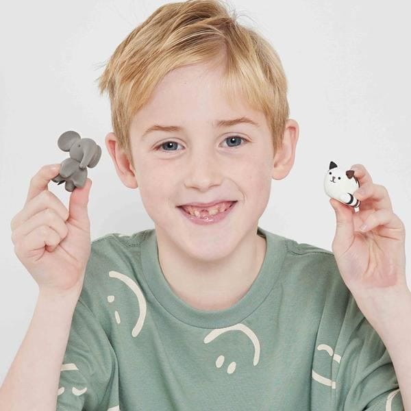 Masa sensoryczna Tiger Tribe rozwija kreatywność dziecka.