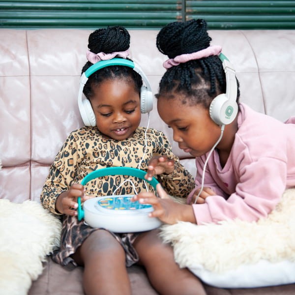 TIMIO składane słuchawki – wspólne słuchanie (podłączenie 2 słuchawek)