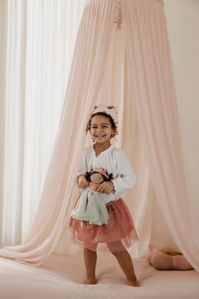 lalka-przytulanka-princess-evi-przytulanie