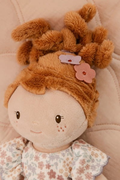 lalka-przytulanka-ava-detal-twarzy