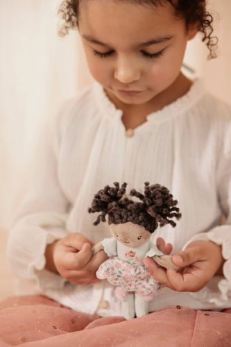 Little Dutch Laleczka Evi 10 cm (GRS) – zabawa i przytulanie (1)