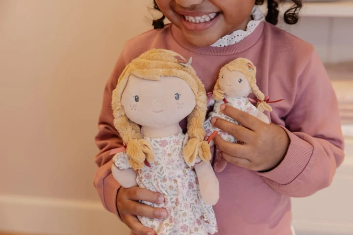 mini-lalka-julia-10-cm-dlonie