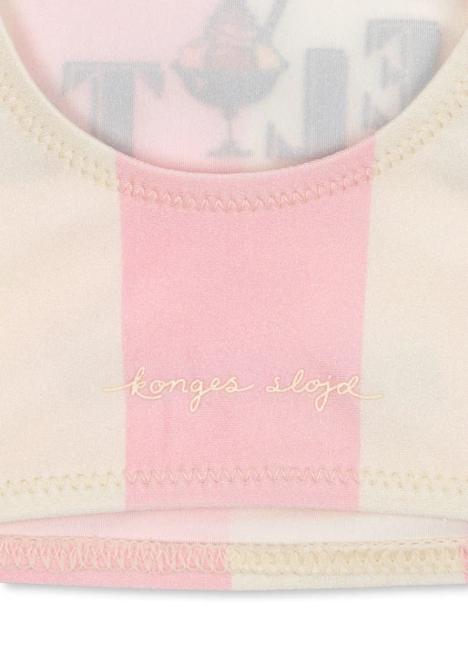 Pomia Candy Rose Stripe dekolt szwy i wykończenie topu