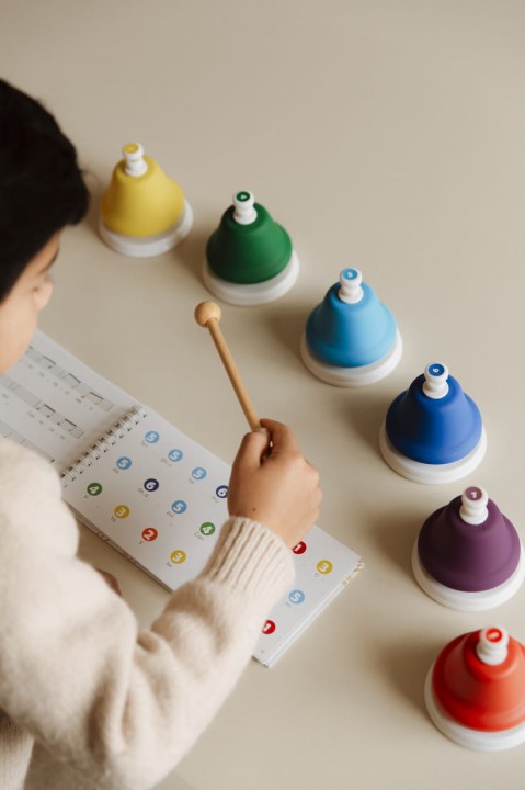 Kolorowe dzwonki 8 tonowe dla dzieci Juegaconmigo DingdangBú Push