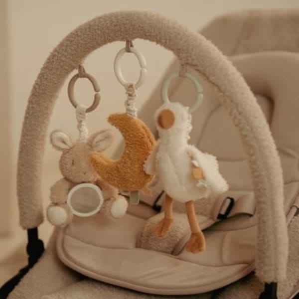 Little Dutch zestaw 3 zawieszek Newborn Naturals – detale i faktury