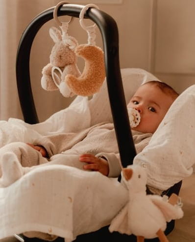 Zawieszki Little Dutch Newborn Naturals – zabawka do wózka i fotelika 0m+